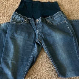 Cute! Maternity jeans size XL